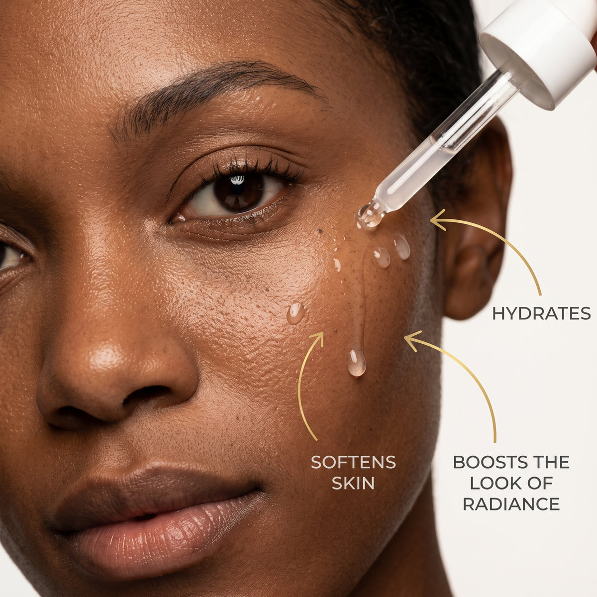 Dispensing BEYOGLOW Vitamin Glow Serum onto fingertips